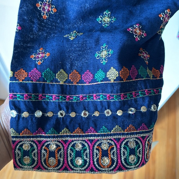 Pakistani/Indain CHINYERE embroidered shalwar - Picture 5 of 5